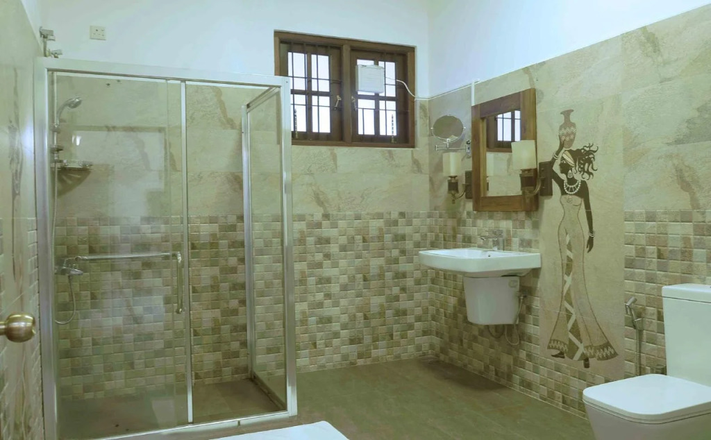 Eagle Regency Hotel