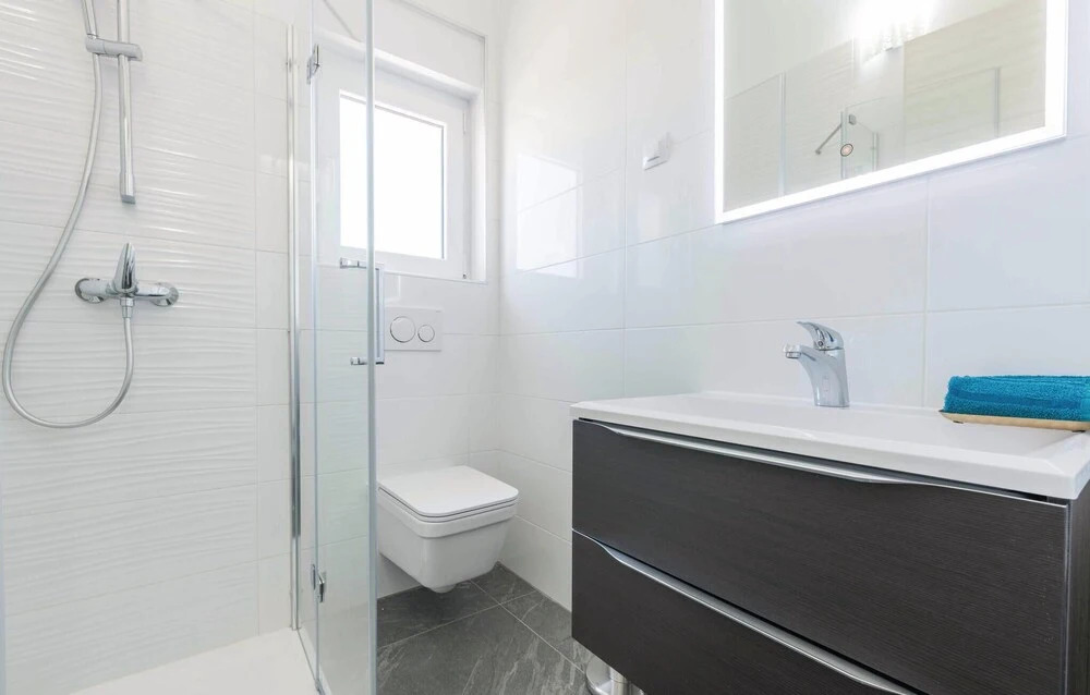 Nice Home in Medulin With Wifi and 5 Bedrooms