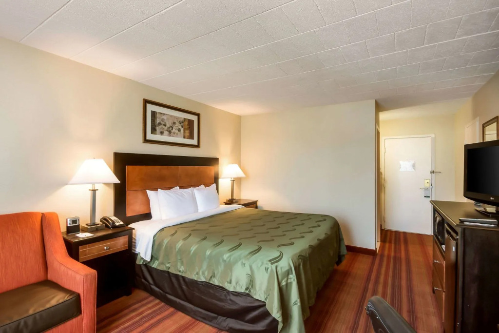 Chester Hotel and Conference Center