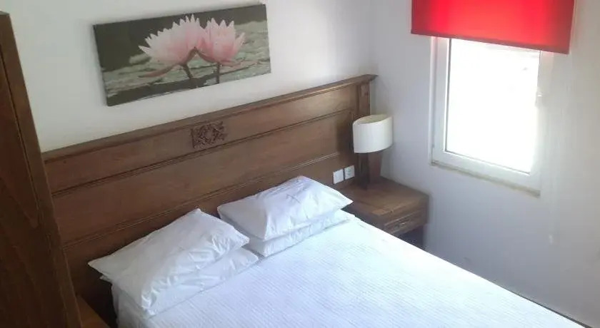 Michelles Suites
