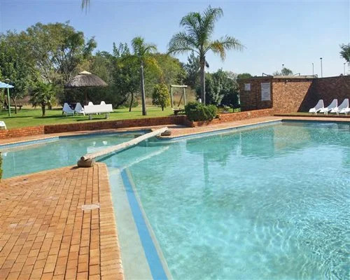 Manzi Monate, Lynn East, South Africa