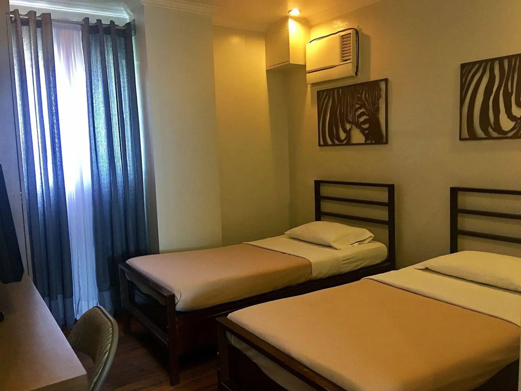 Hotel Tiffany - Laoag
