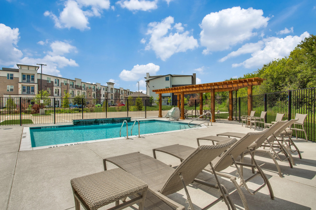 Holiday Inn Express & Suites - Denton South by IHG
