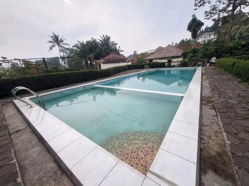 OYO 93280 Villa Efita