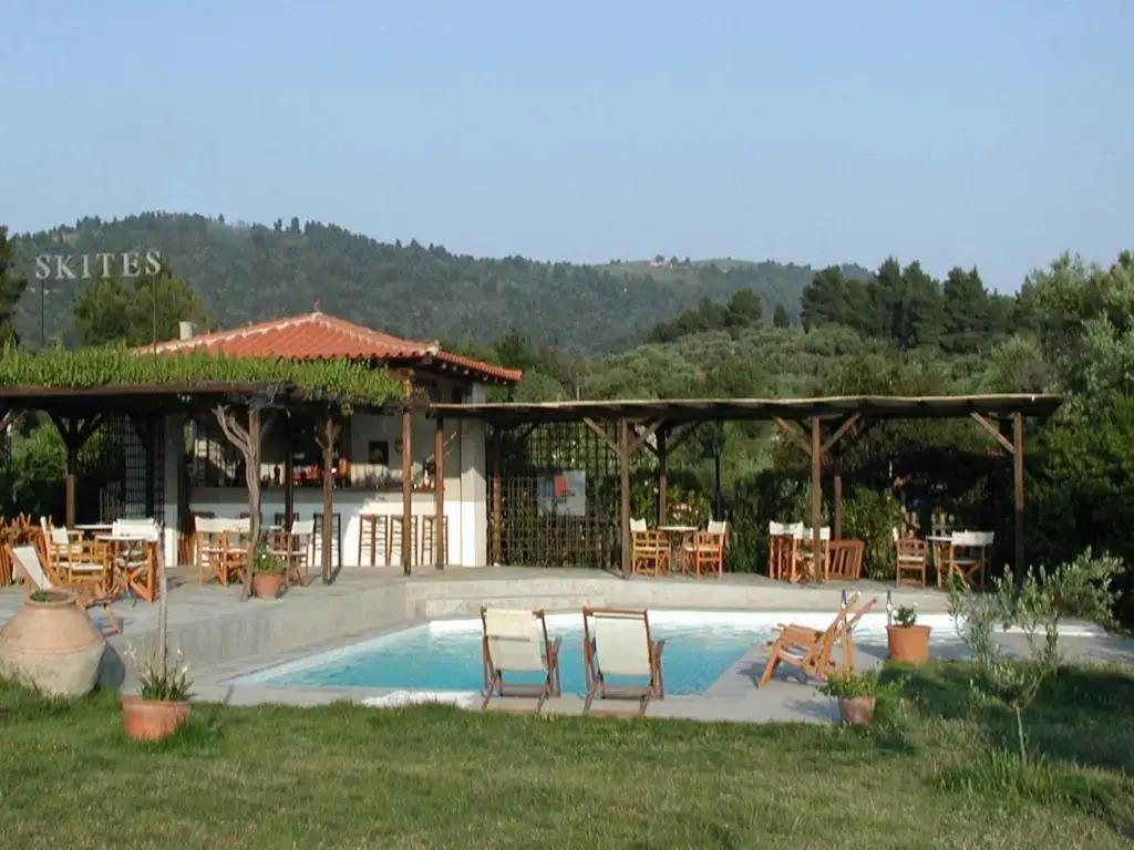 Skites Hotel Bungalows