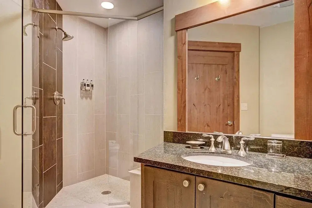 One Ski Hill Place S8501