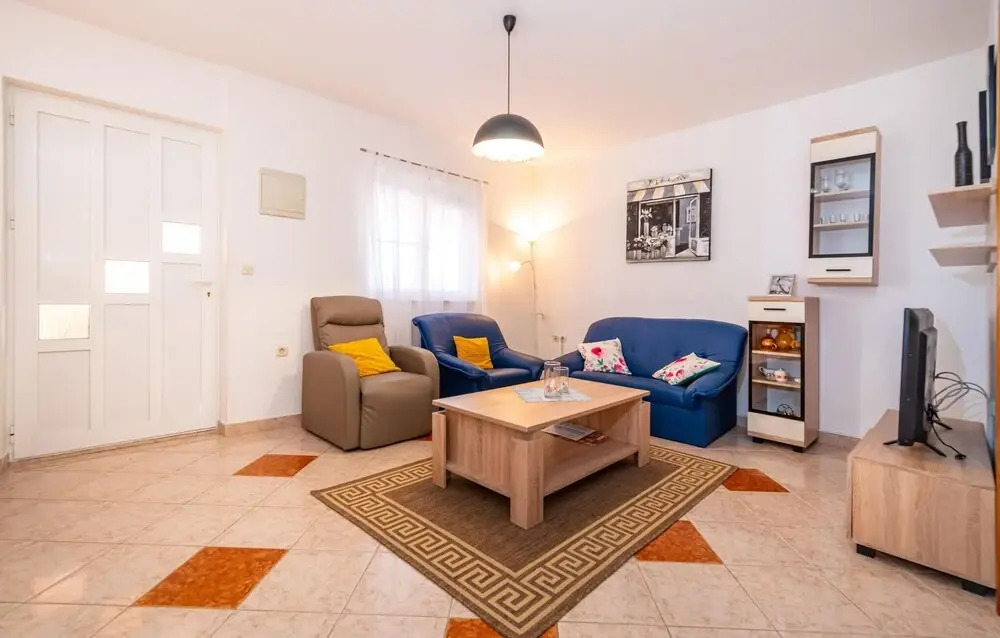 Stunning Apartment in Krusevo With 2 Bedrooms and Wifi