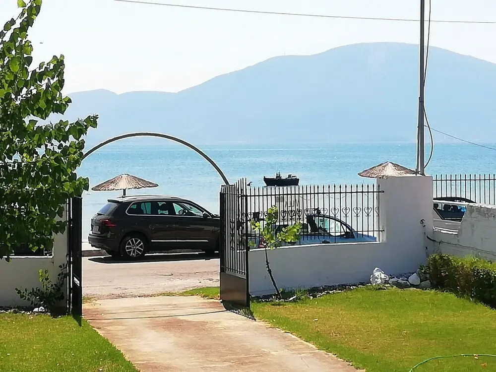 House with 2 Bedrooms in Politika, with Wonderful Sea View, Enclosed Garden And Wifi