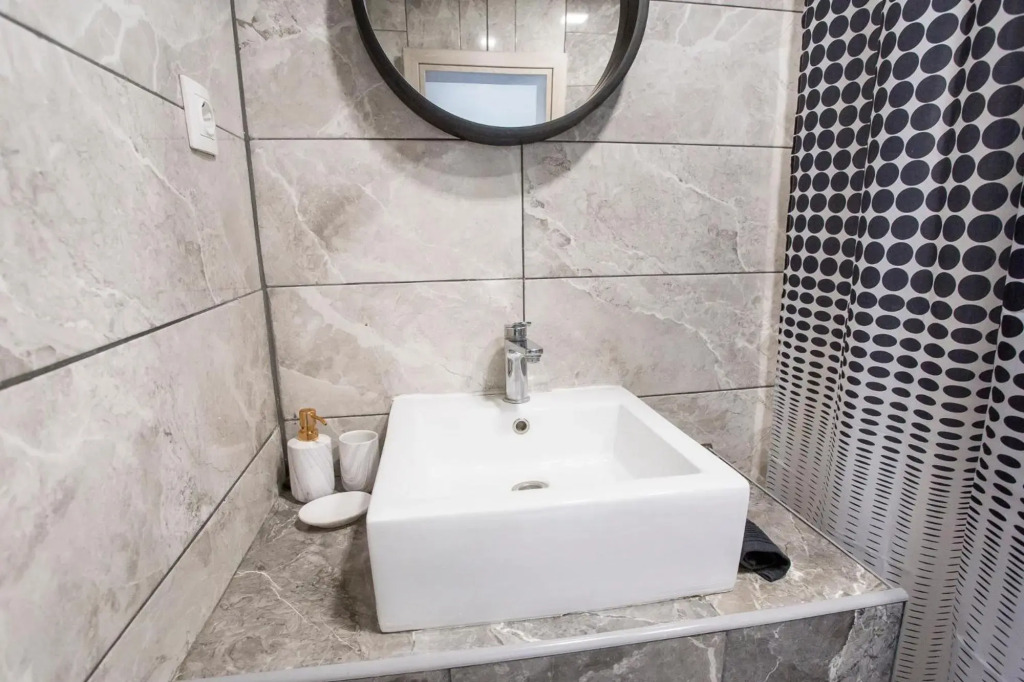 Closer "Egnatia Apartment 1"