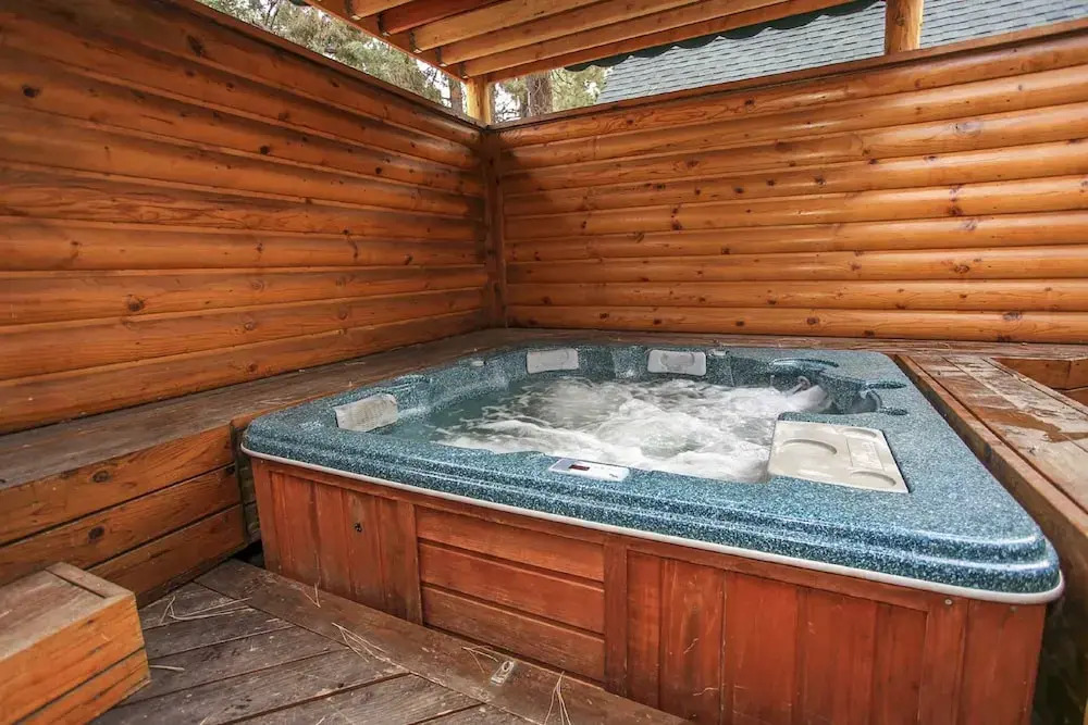 Bears R Us by Big Bear Cool Cabins