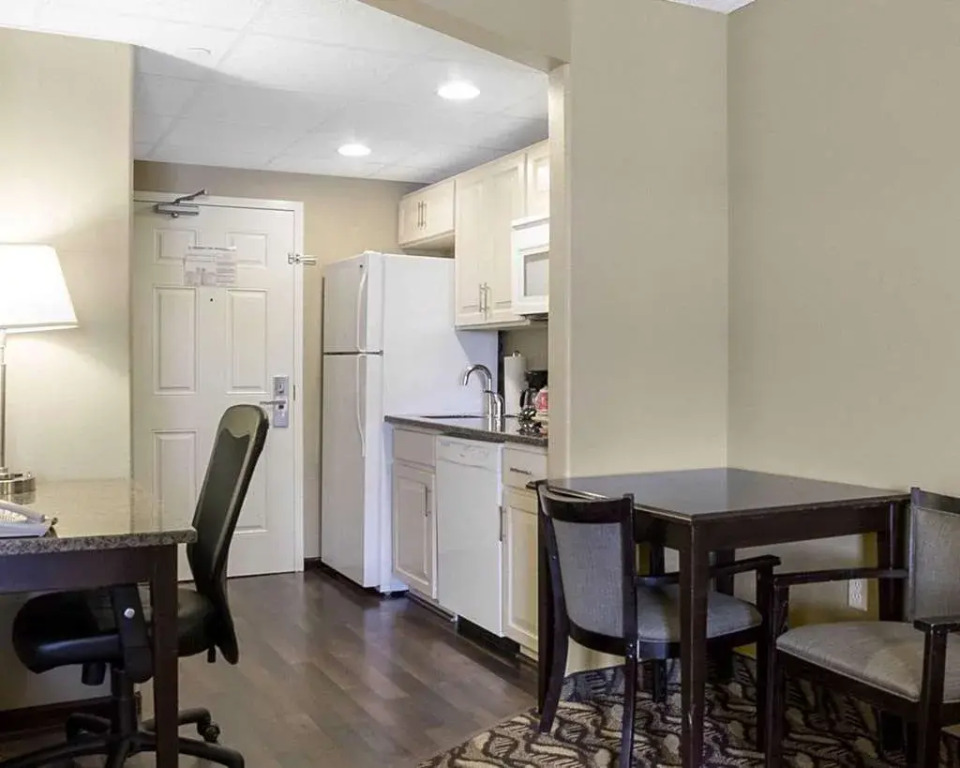 MainStay Suites Bismarck