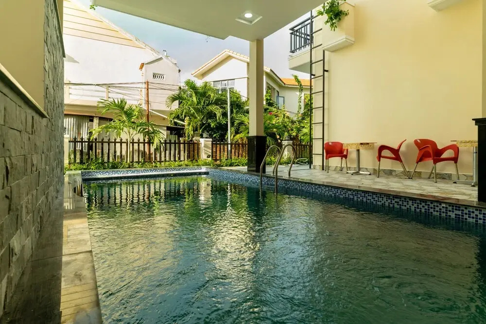 Ideal Villa