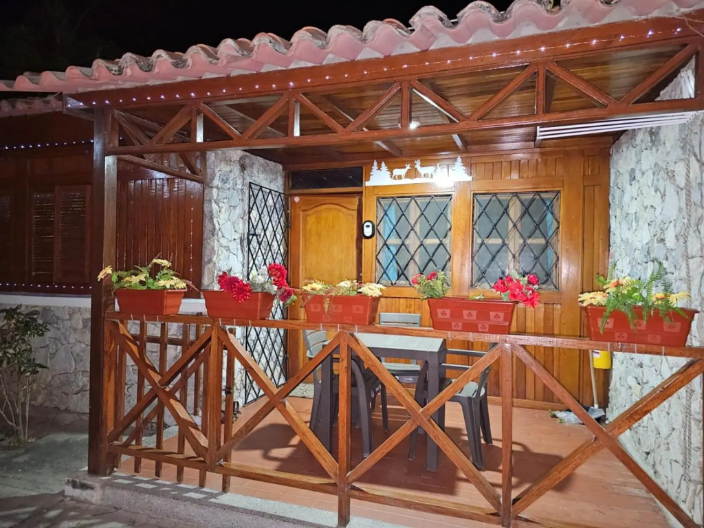 Cabaña Completa Rodadero Condominio hasta x 7 + Piscinas+wifi +Aire Acondicionado