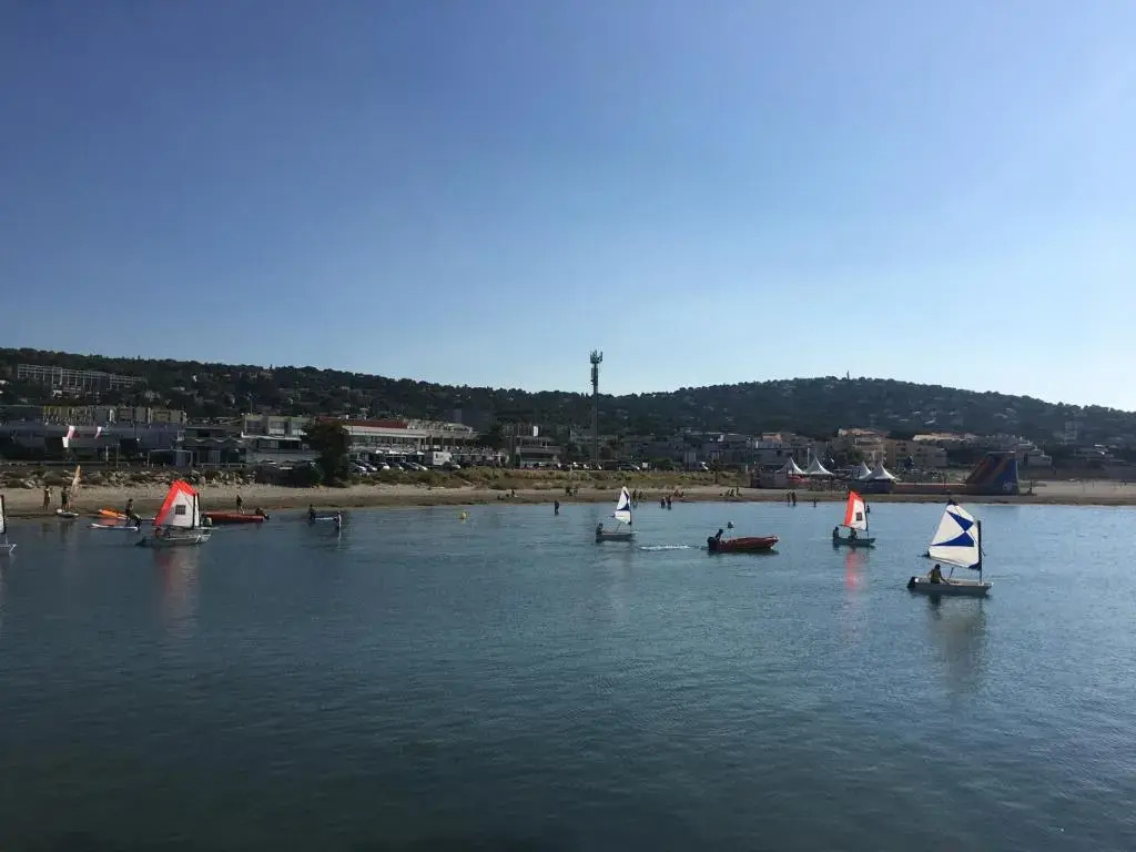 Appartement Sète, 1 pièce, 4 personnes - FR-1-338-384