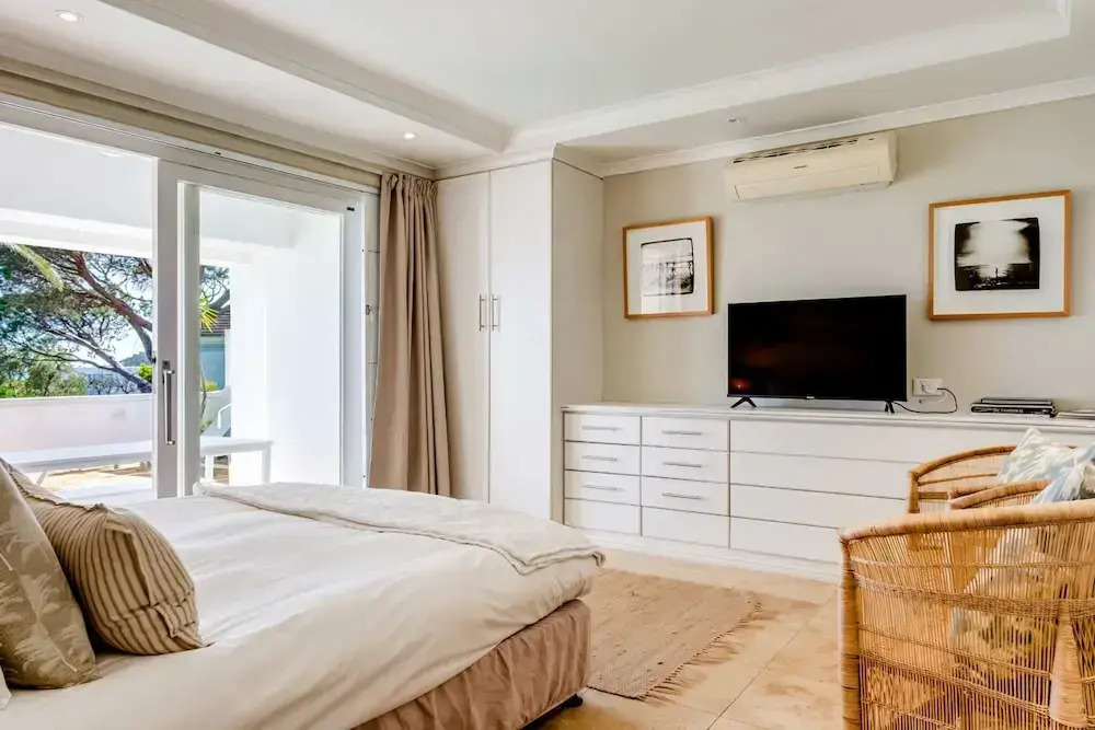 2-br Camps Bay Apartment With Pool Atlantic Tide
