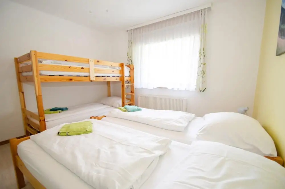Budget Chalet Alpine - Apartment B