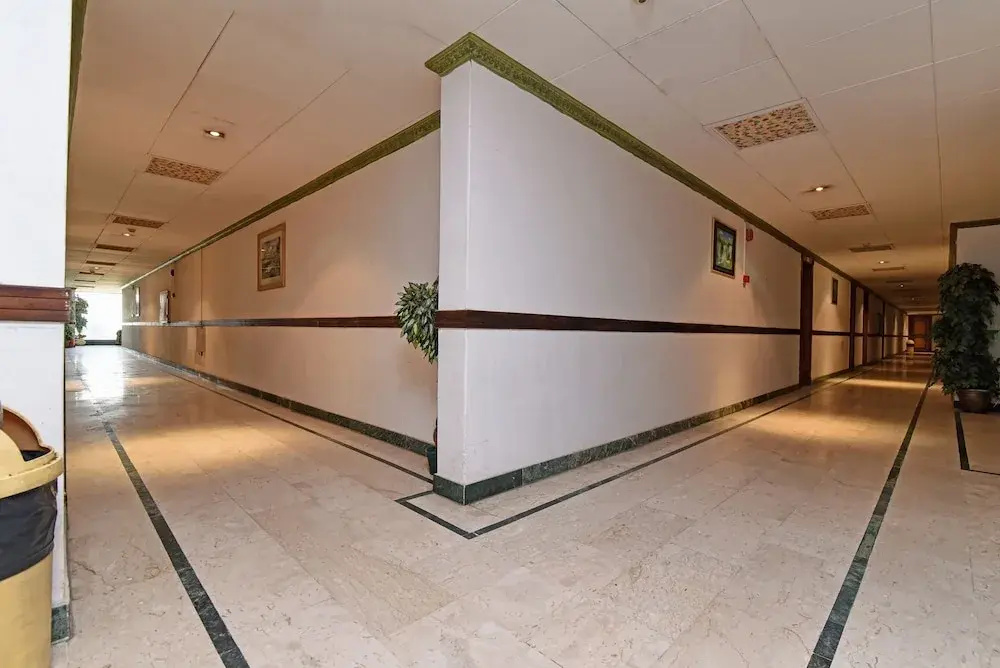 OYO 361 Al Janoub Hotel