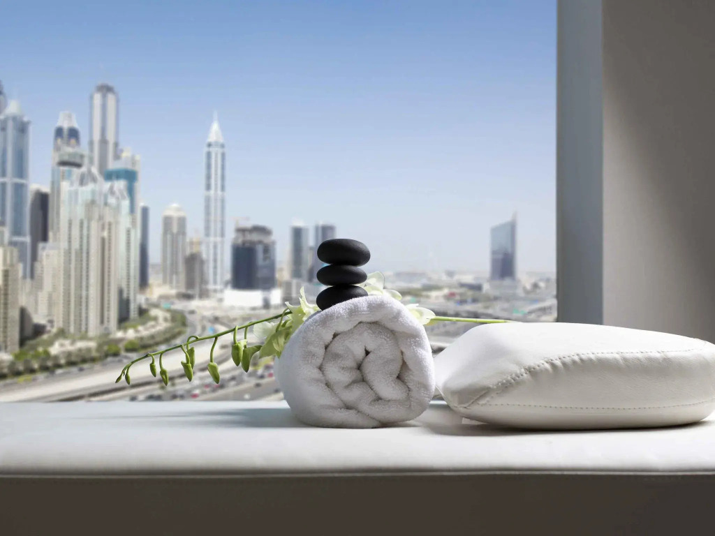 Pullman Dubai Jumeirah Lakes Towers