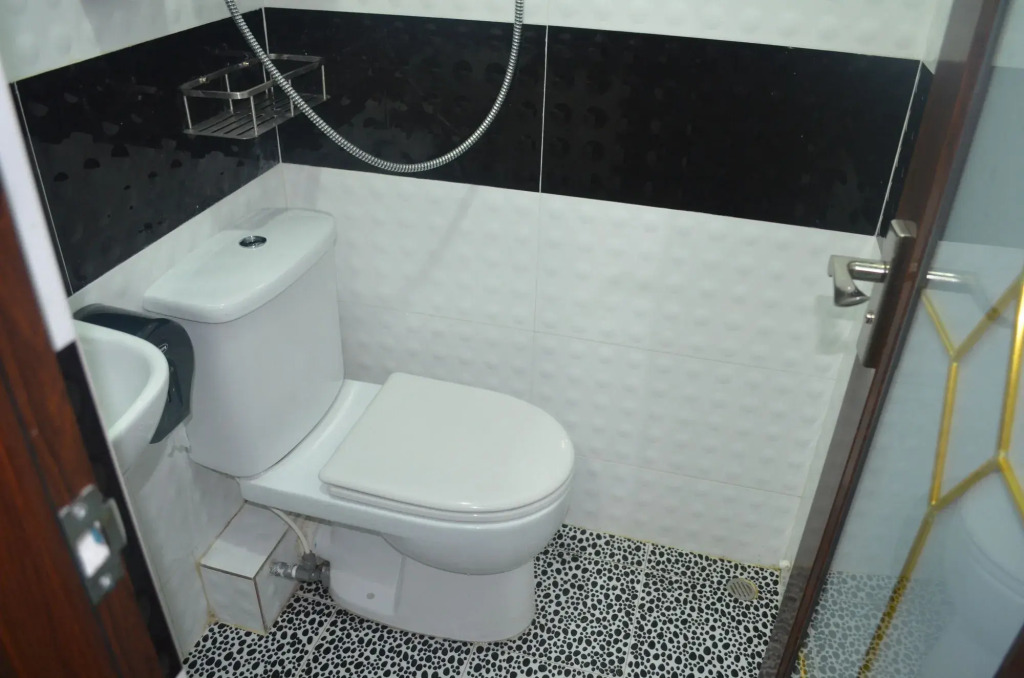 Skylark Hostel