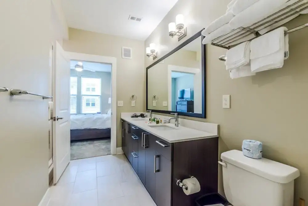 Global Luxury Suites in Downtown Atlanta