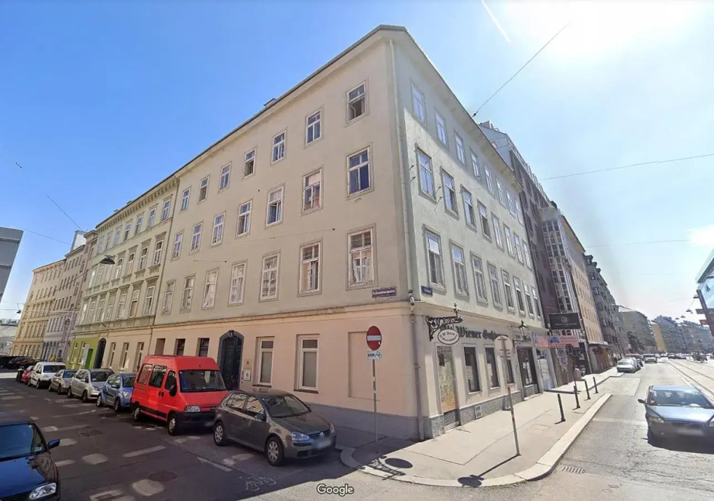 Lovely 2 Apartments - Suitable for Long Stays