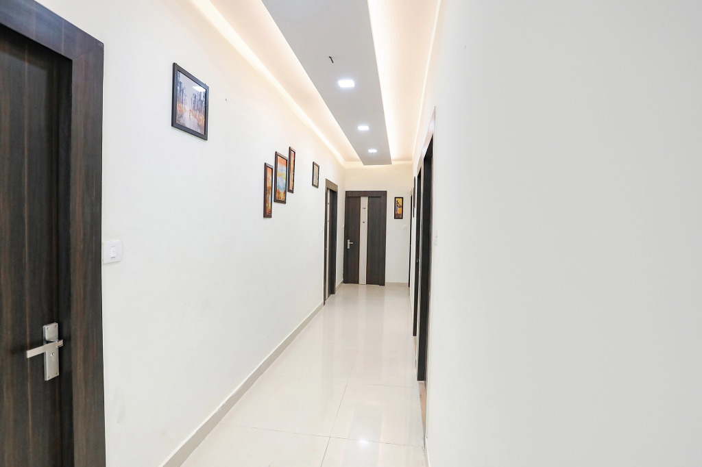 FabHotel Atharv Palace