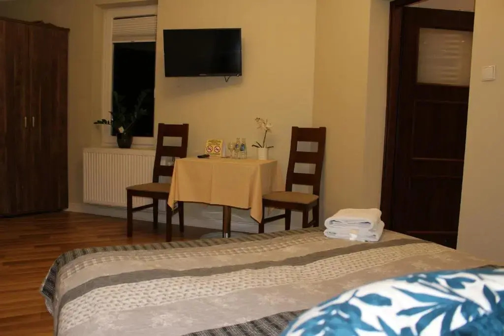 PIANO CAFE b&b