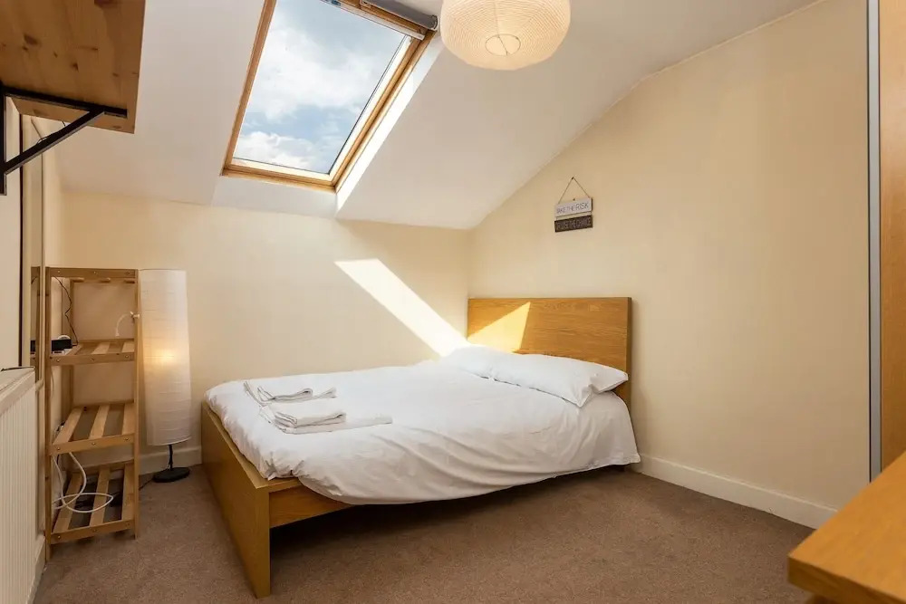 2 Bedroom Apartment in Dalston