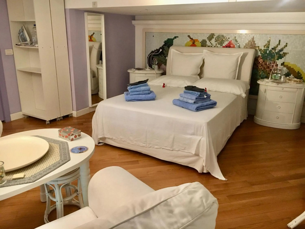 DREAM APARTMENT WITH POOL area FARNESINA POLICLINICO GEMELLI ROME