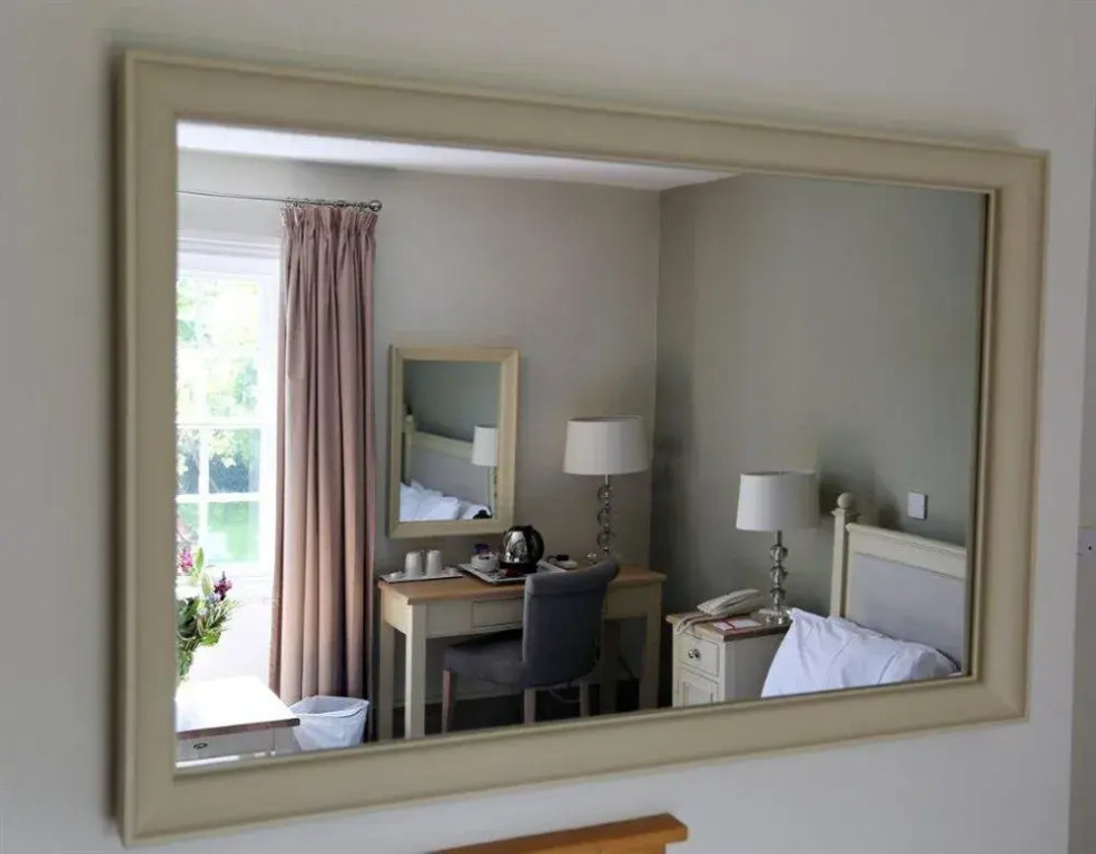 Marsh Farm Hotel