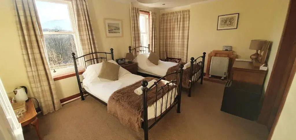 Tirindrish House B&B