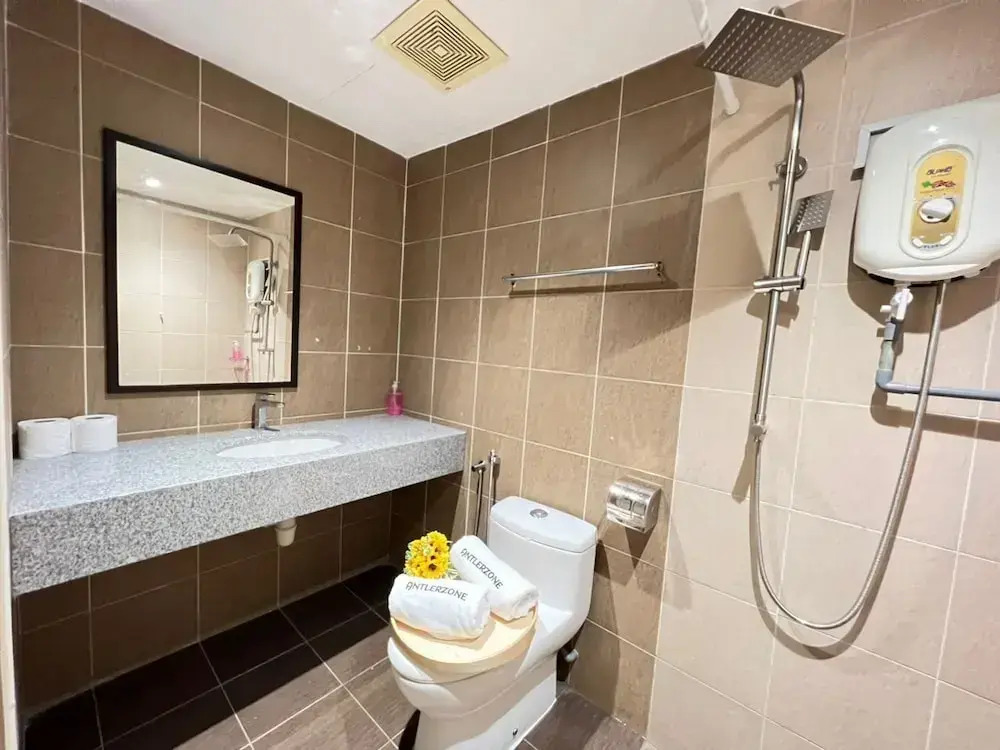 Tiara Desaru Residence Private Beach Bandar Penawar by Ucome Homestay