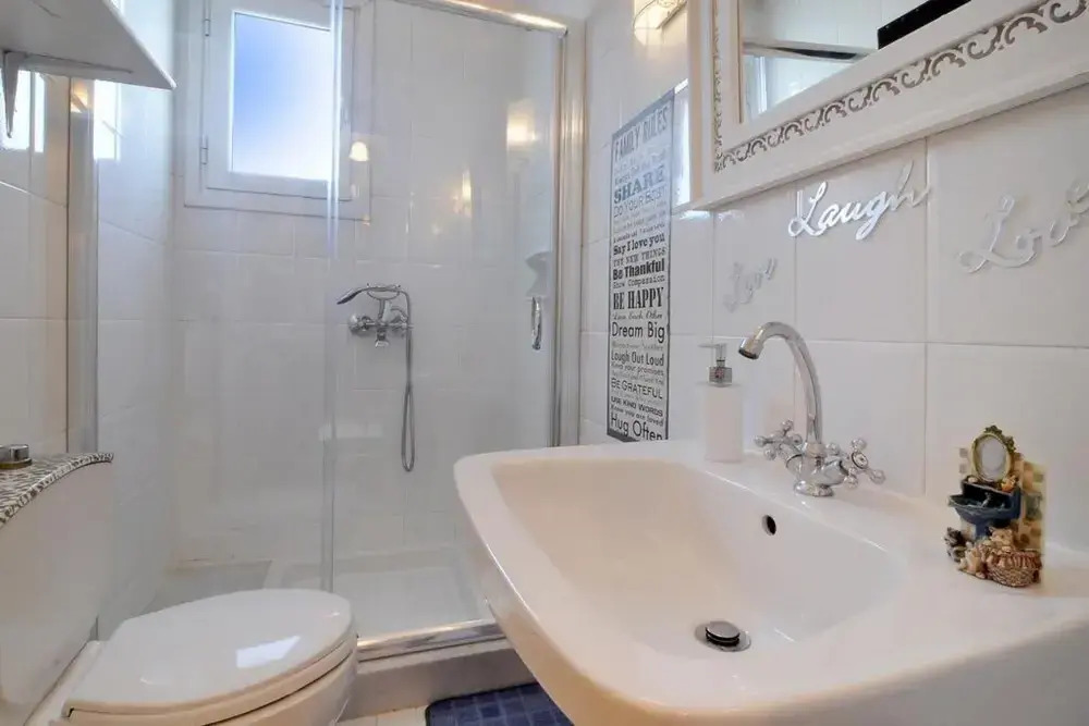 Villa Golden Tiara Large Private Pool AC WiFi