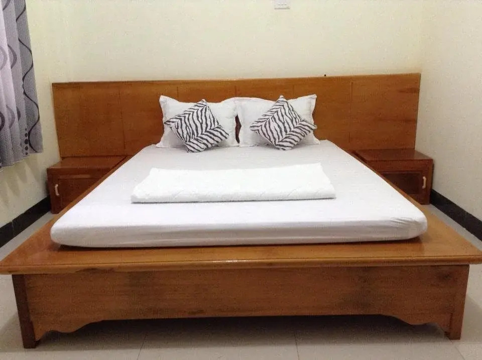 Green Co to Hotel