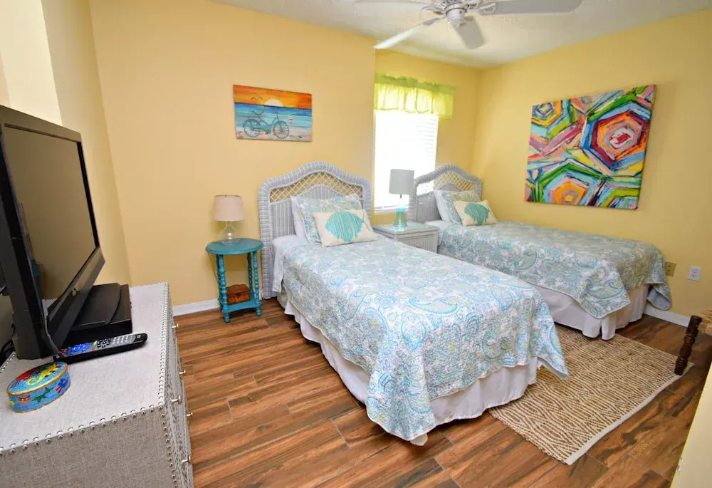 Ocean House 1701 3 Bedrooms 3 Bathrooms Condo