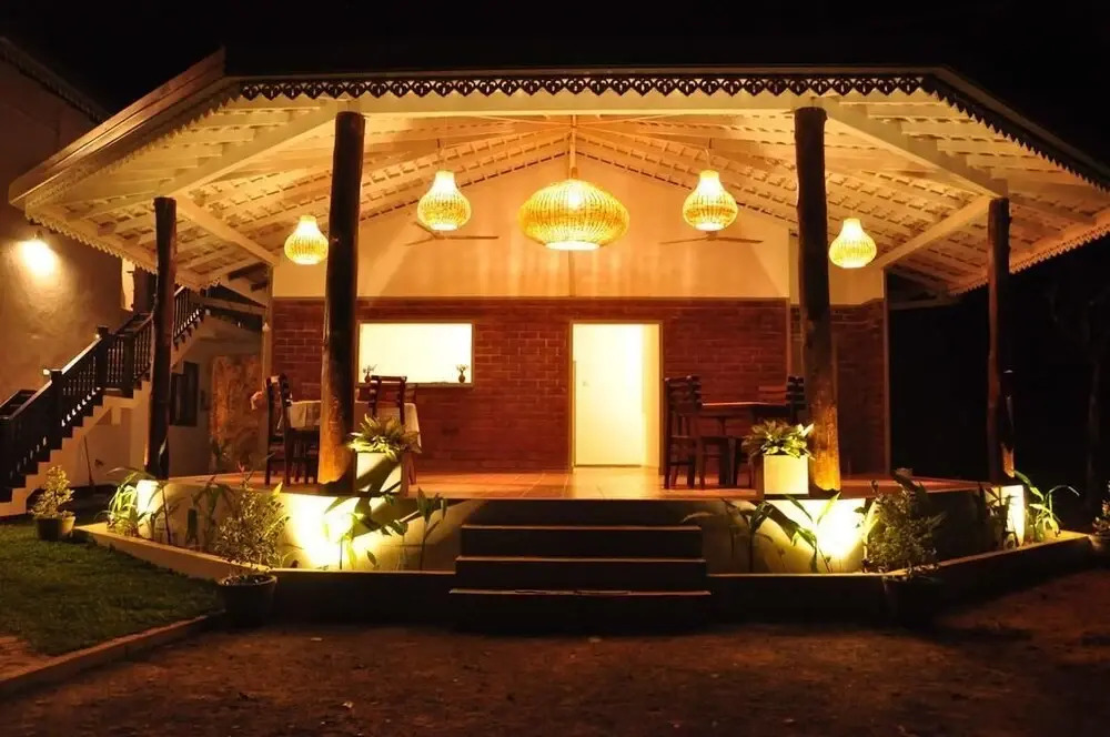 Villa Peacock