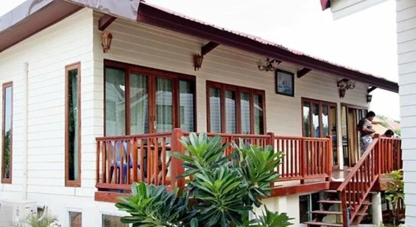 Baanchaipatchara Resort