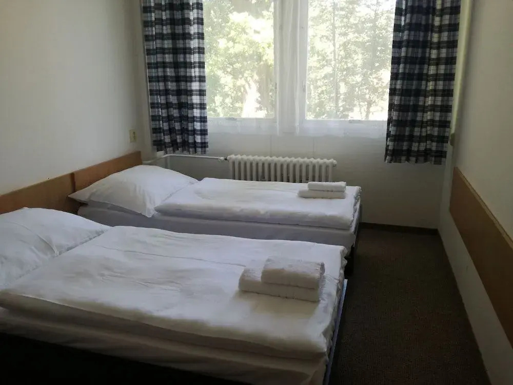 Hotel Hláska
