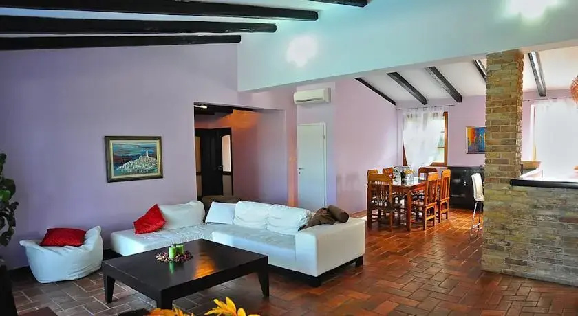 Villa Brozinca