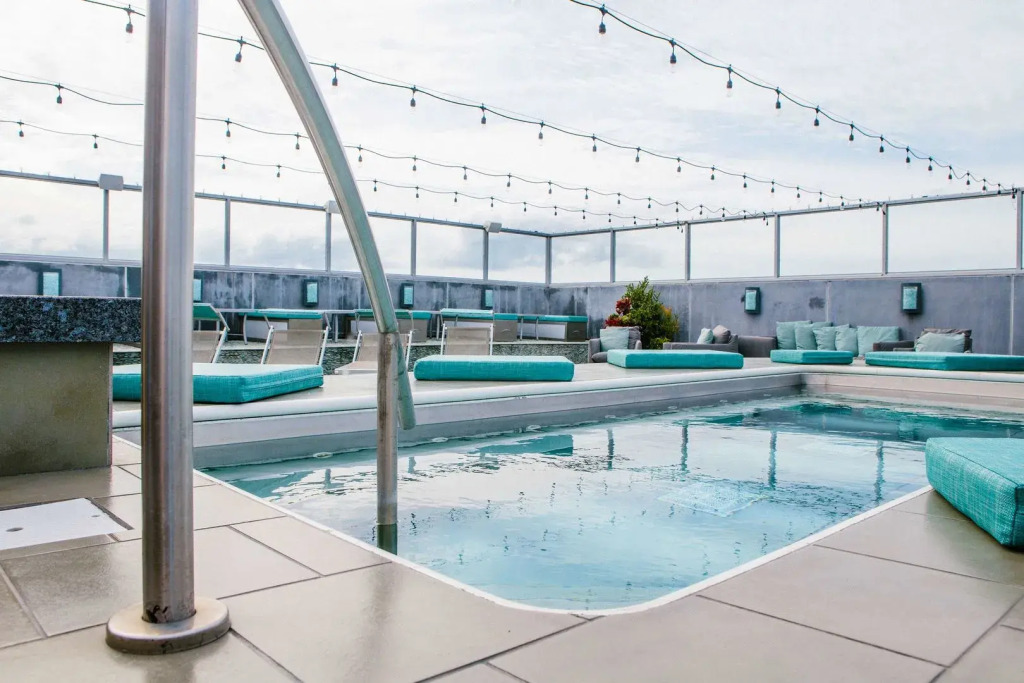Shade Hotel Manhattan Beach