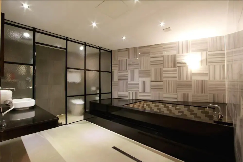 Hotel Moon