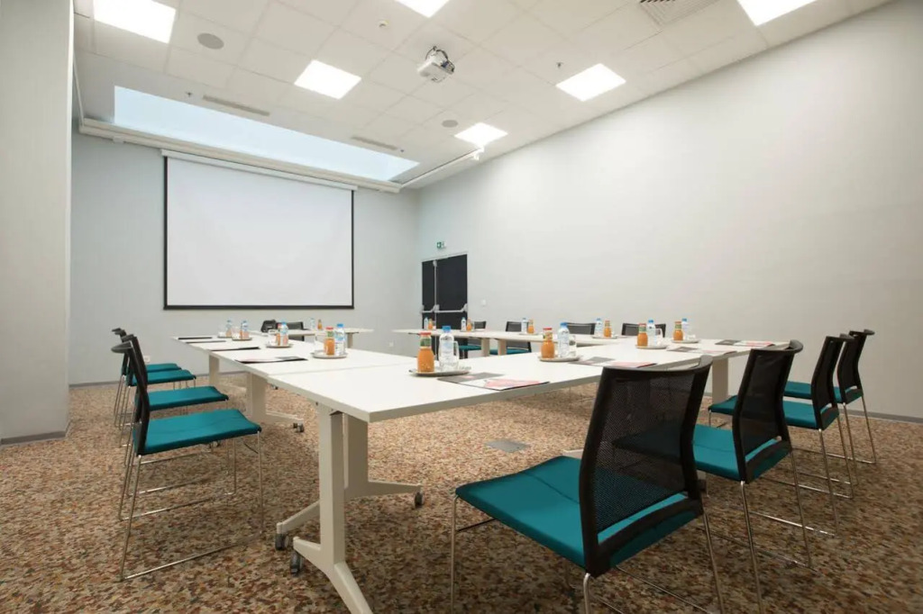 Ibis Abdelmoumen Casa Centre