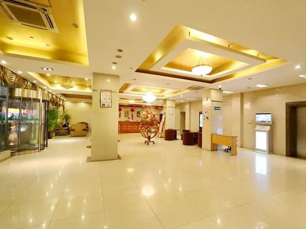 GreenTree Inn ShangHai BeiWaiTan NingGuo Road Station Hotel