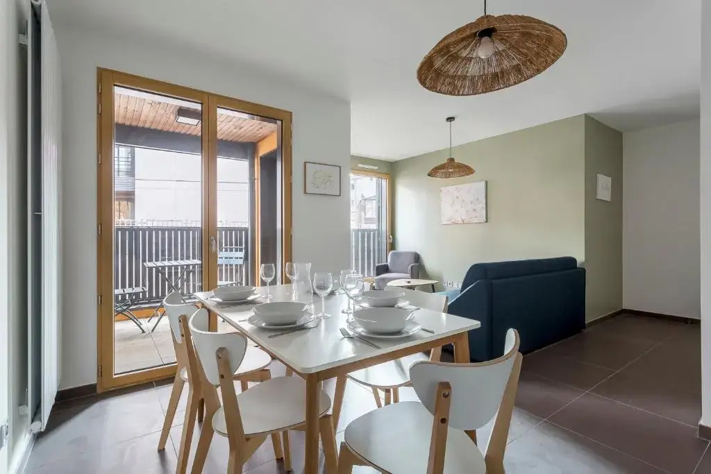 Suite Croix-Rousse T3 avec patio !