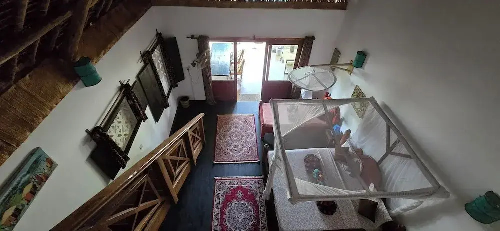Salama & Mbuyuni Bungalows