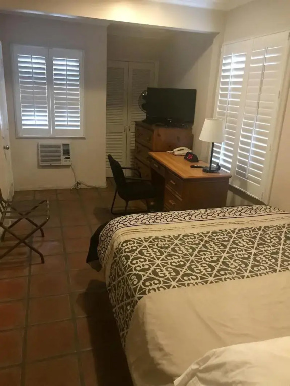 Sea Shore Motel