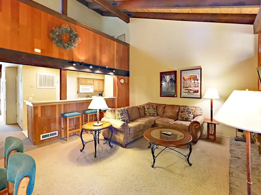 Lake Tahoe Condo #503 2 Bedrooms 2 Bathrooms Condo