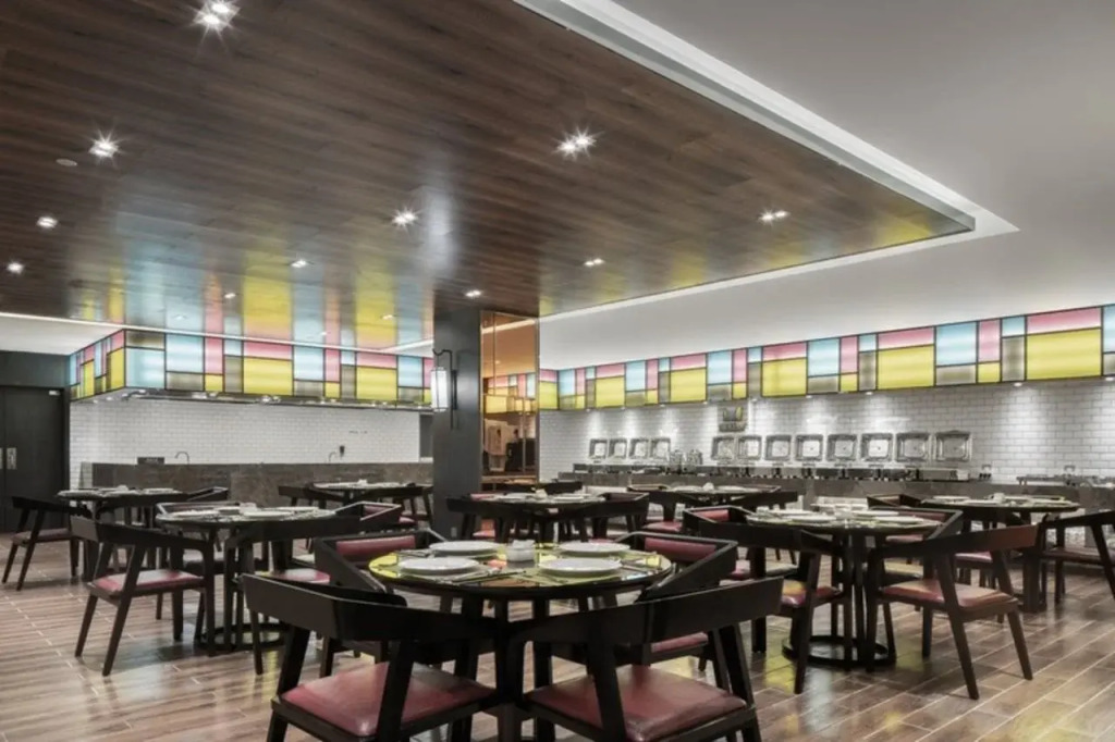 Minshan Lhasa Grand Hotel