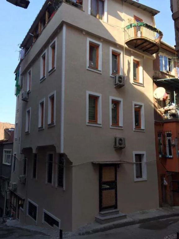 Nelly Guesthouse