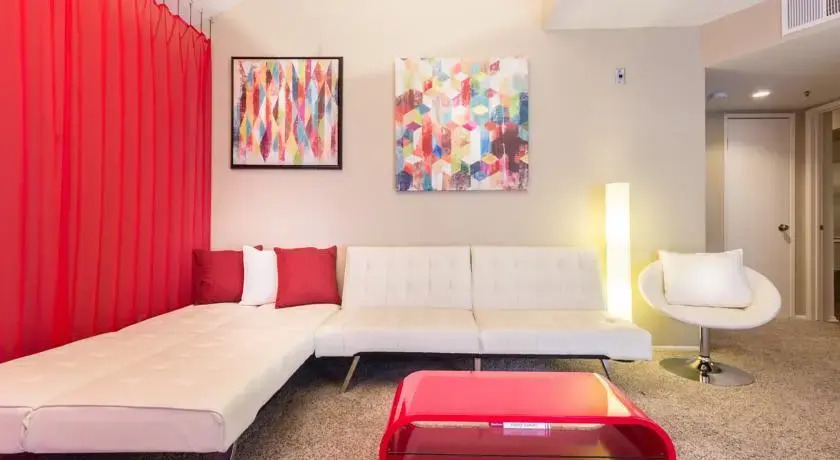 La Hollywood Suite